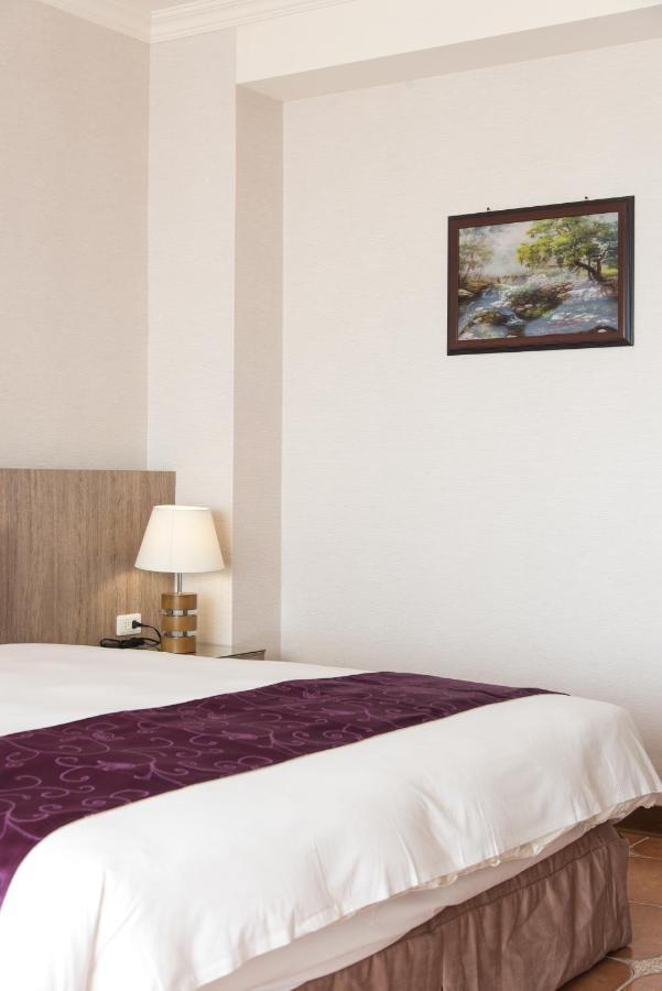 Kending Kaying Hotel Heng-ch'un Exteriör bild